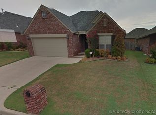 4303 W Utica St, Broken Arrow, OK 74011
