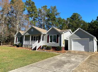 16 Poplar Pointe Dr, Carrollton, GA 30116