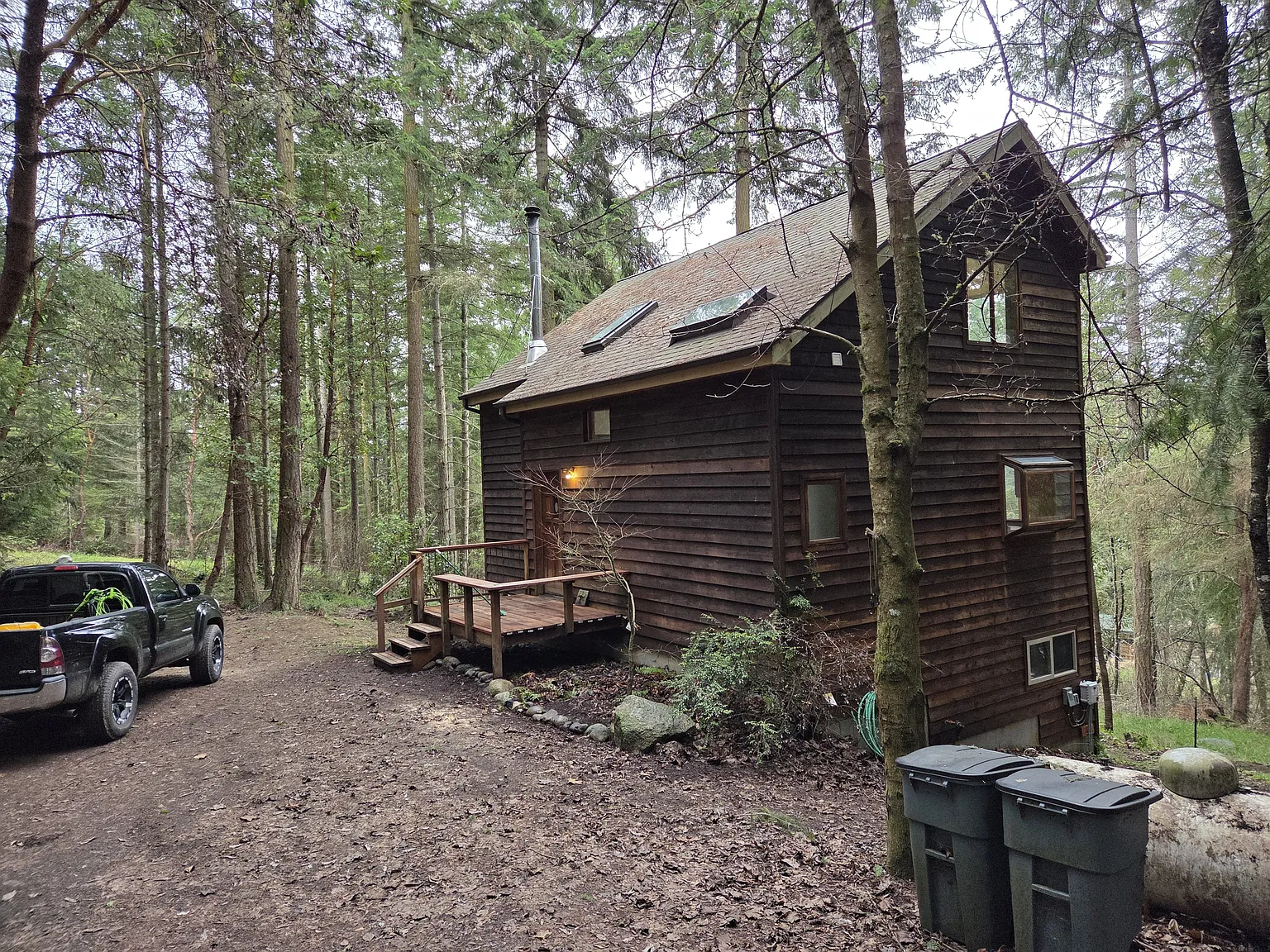 2 bed, 1100 sqft, $2,100 — Photo 1