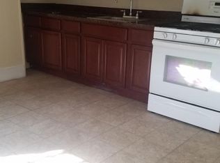 545 Centre St, Trenton, NJ 08611