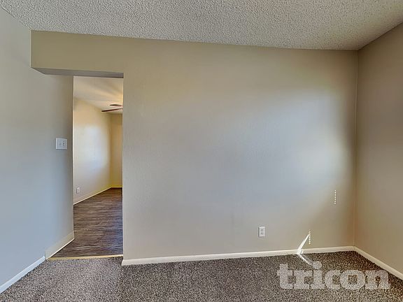 3rd image of 1270 Kings Row