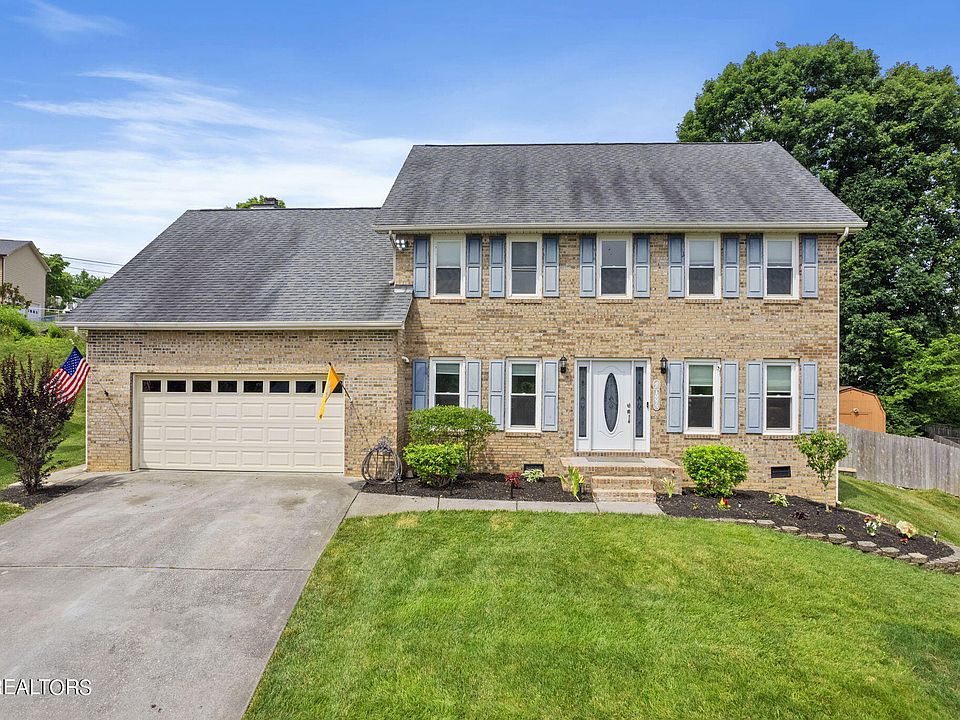 1st image of 10073 Delle Meade Dr