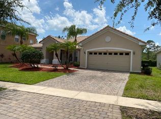 4081 Navigator Way, Kissimmee, FL 34746