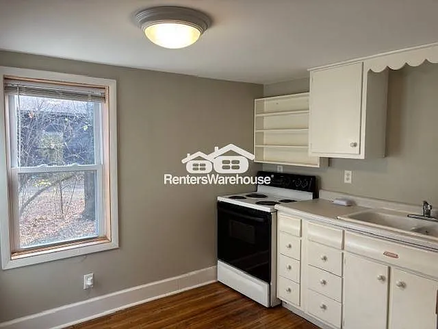 2 bed, 1.0 bath, 750 sqft, $1,395 — Photo 3