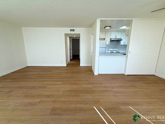4th image of 621 Chestnut St #Wo305