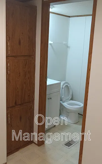 1100 Thornwood Dr #26 — Photo 11