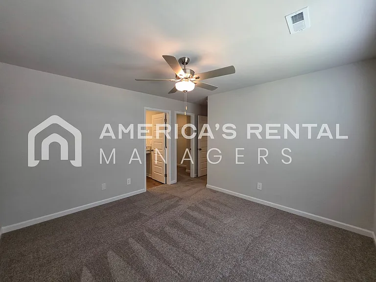 4115 Hudson Rd — Photo 32