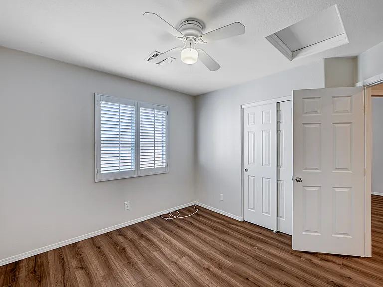 9909 Wingate Creek Ct — Photo 31