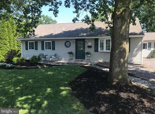 502 Terrace Dr, New Cumberland, PA 17070