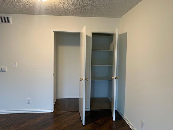 4th image of 524 E Acacia Ave #6
