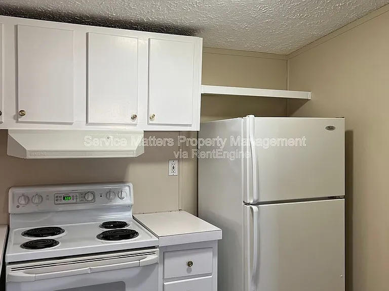 4819 Douglas Dr — Photo 6