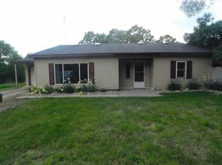 11210 S River Rd, Greenville, MI 48838