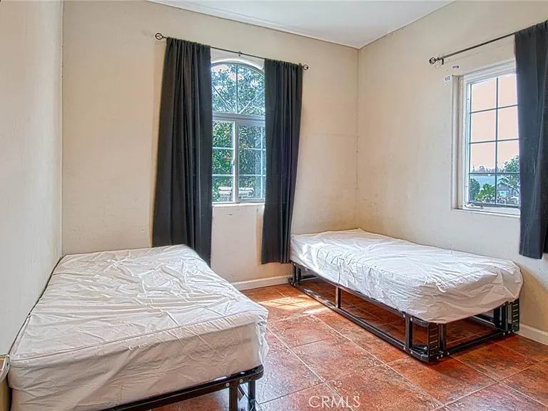 14802 Leibacher Ave — Photo 7