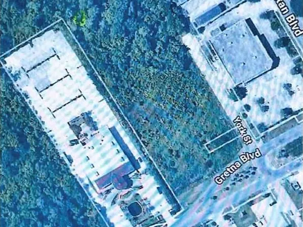 S New Orleans Subdivision Ave, Harvey, LA 70058