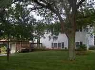 109 Andover Ln, Brooklyn, MI 49230