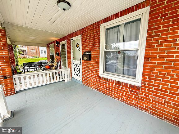 4th image of 102 Intervilla Ave