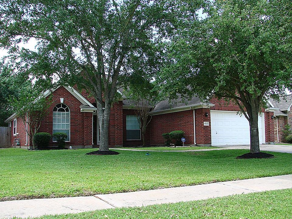 1st image of 17611 Kenton Crossing Ln