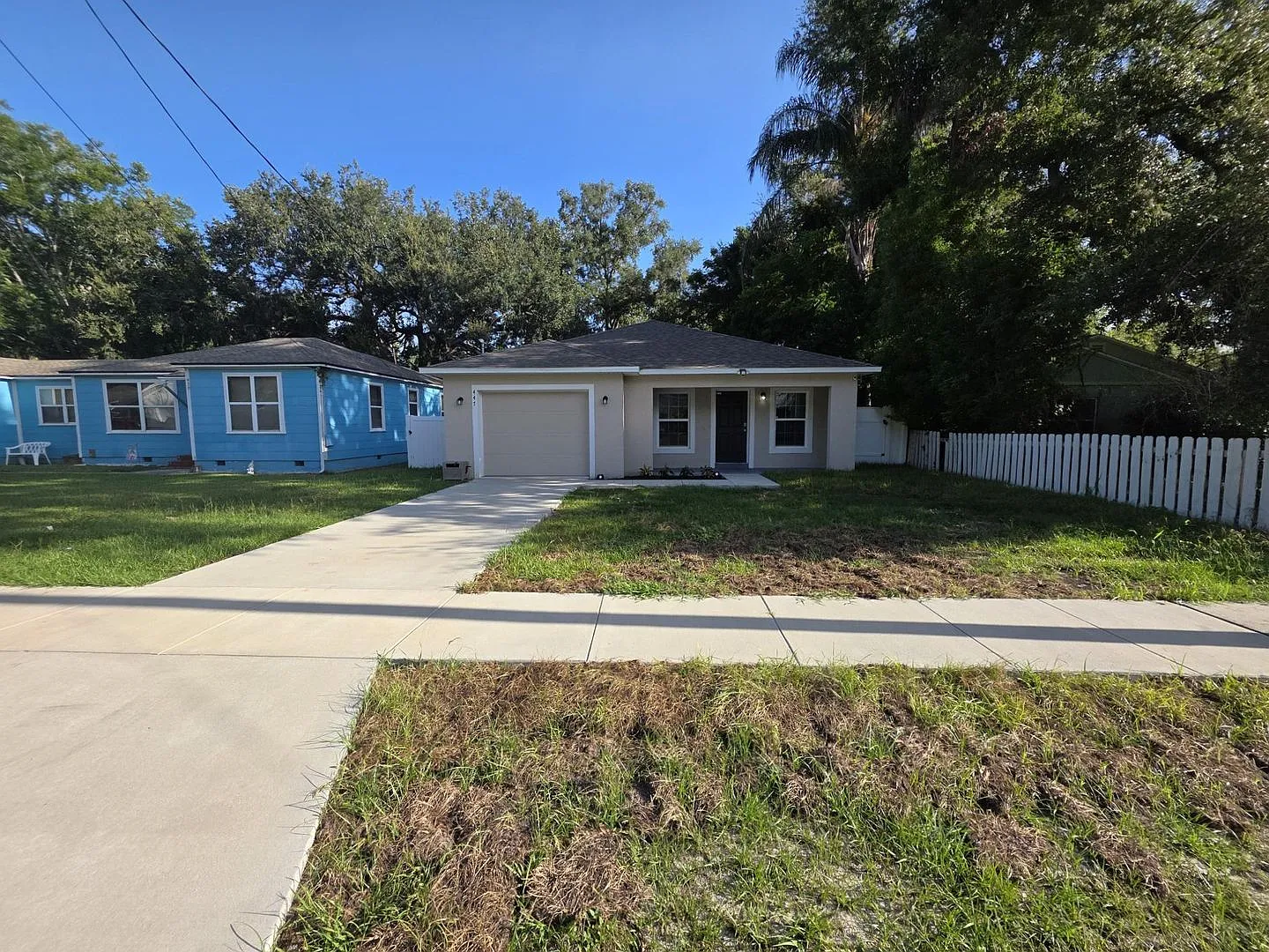 Beautiful 3-Bedroom, 2-Bathroom Home in Winter Haven — Photo 2