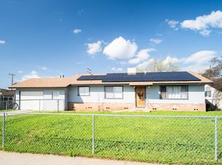 727 N Cypress St, Woodlake, CA 93286