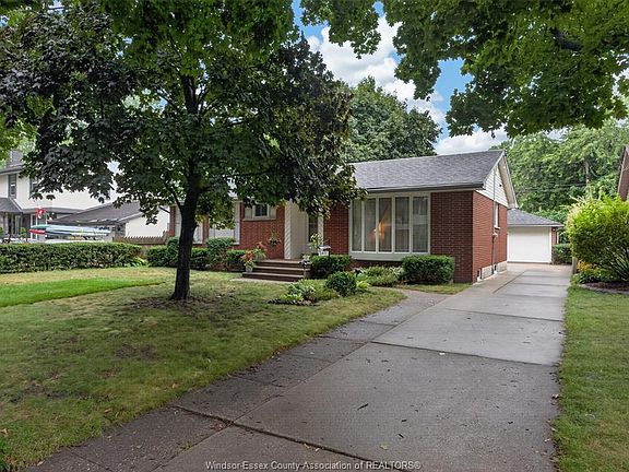 3rd image of 3477 Saint Patricks Dr