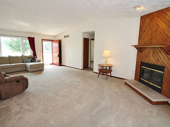 5th image of 10108 Asbury Ln