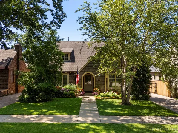 2132 E 19th St, Tulsa, OK 74104