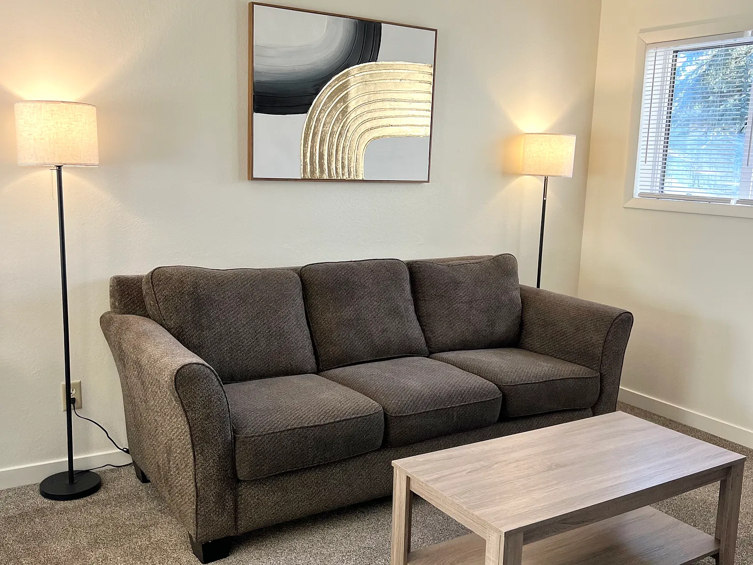 1 bed, 850 sqft, $1,995 — Photo 3