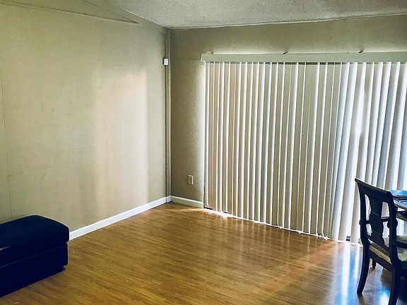 2nd image of 7704 Harvest Woods Dr