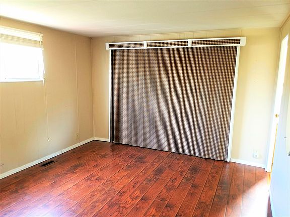 3rd image of 1600 E Vista Way Spc 34