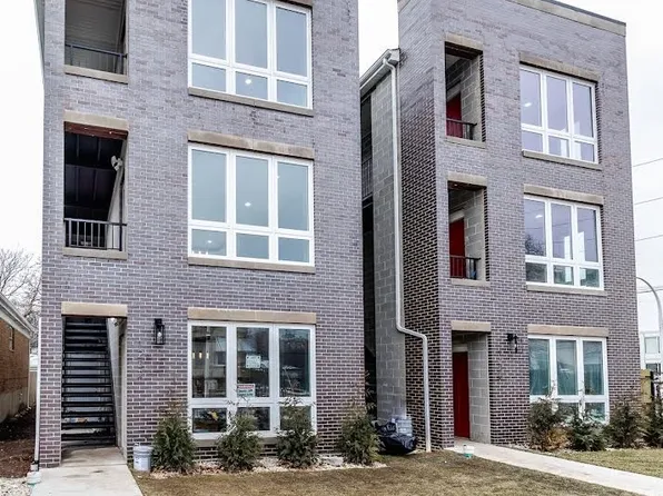 1232 S Fairfield Ave #3, Chicago, IL 60608