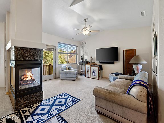 3rd image of 2244 Sumac Ct