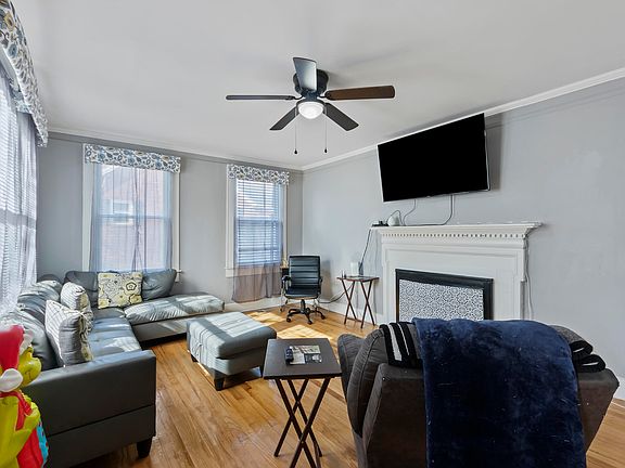 5th image of 311 Warren St