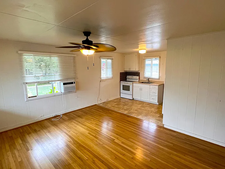 691A Kihapai St — Photo 4