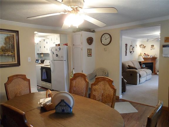 5th image of 1297 Hickory St