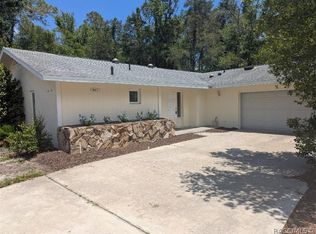 1 Holly Ct, Homosassa, FL 34446