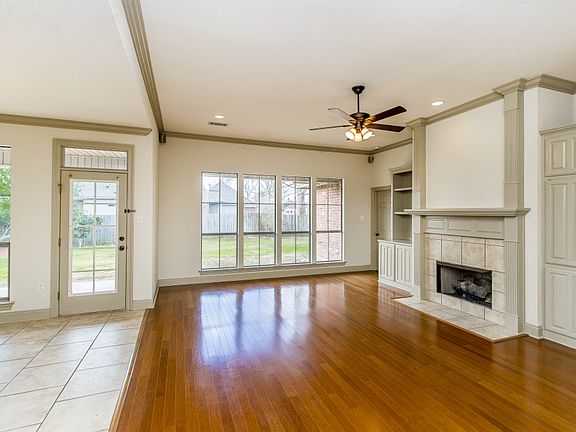 3rd image of 17427 Karen Dr