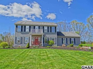 1554 Newville Rd, Carlisle, PA 17015