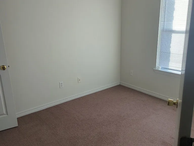 207 Riverchase Blvd — Photo 10