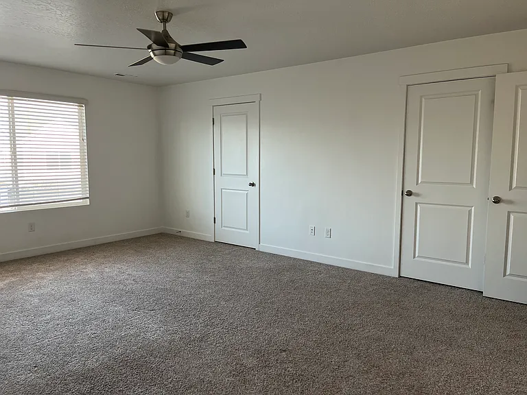 431 S Fox Chase Ln — Photo 14