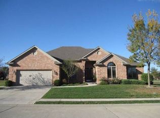 3105 Ironoak Cir, Springfield, IL 62711