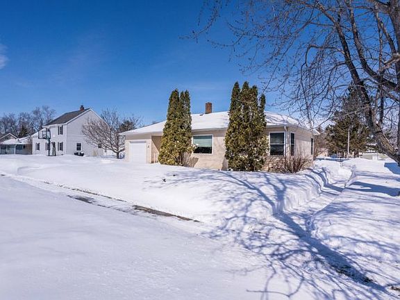 3rd image of 113 Poulson Ave