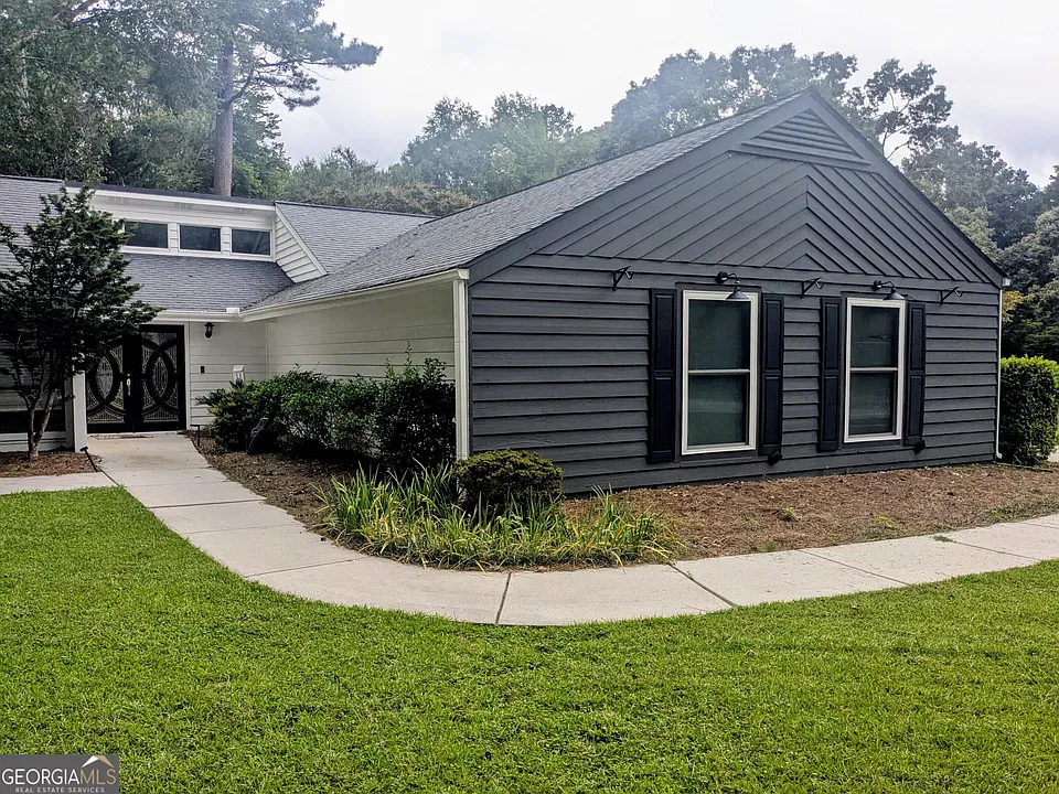 101 Cornflower Ct