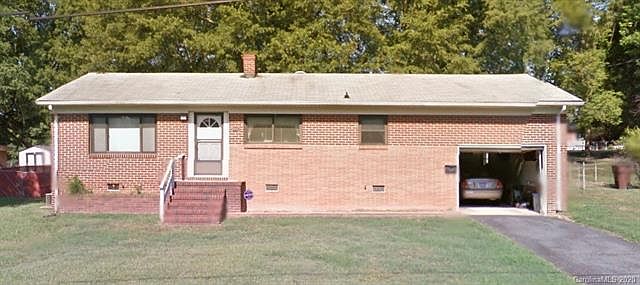 1st image of 529 Annex Ave #17
