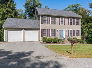 112 Robieson Drive, Bristol, NH 03222