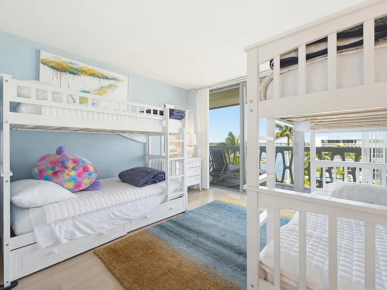 2505 S Ocean Blvd — Photo 14