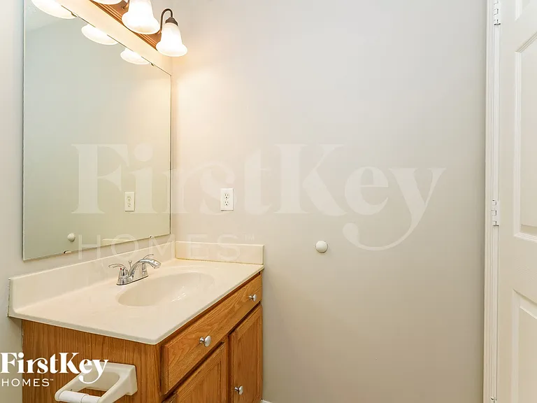 10741 Newgate Ln — Photo 14