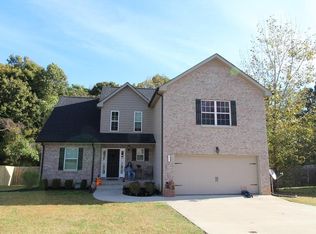3577 Aurora Dr, Clarksville, TN 37040