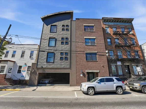 515 30th St APT 1C, Union City, NJ 07087