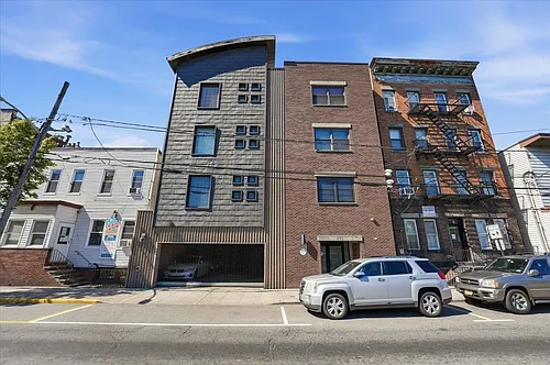 515 30th St Photo 1
