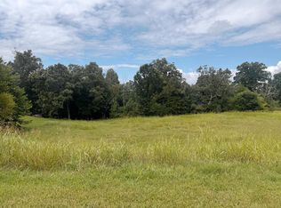 172 Black Horse Dr, Sparta, TN 38583